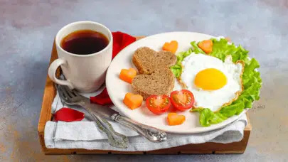 Uzmanlar açıkladı : Sahurda hangi besinler tok tutar?