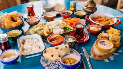 Ne yediğimiz kadar ne zaman yediğimiz de önemli