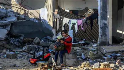 İsrail saldırılara devam ediyor : Gazze'de can kaybı 72 bin 126'ya yükseldi