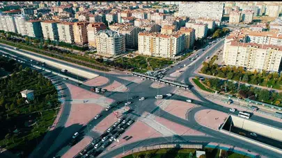 İstanbul'da yol verme kavgasında silah çeken sürücü endişe yarattı