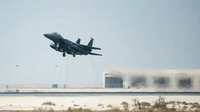 İran, BAE'deki El Dhafra Hava Üssü'ne saldırı düzenledi