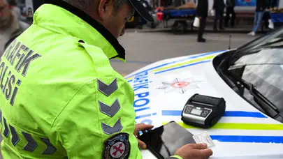 Yozgat'ta polisin 'dur' ihtarına uymayan 3 sürücüye rekor ceza