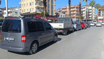 Antalya'da zincirleme kaza : 6 araç birbirine girdi