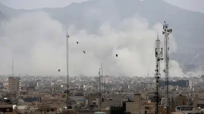 İran, Orta Doğu'da bulunan ABD askeri üslerini İHA ve füzelerle bombaladı