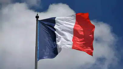 Fransa'dan Irak'taki vatandaşlarına çağrı : Ülkeyi terk edin