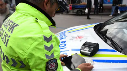Giresun'da sürücü polisin 'dur' ihtarına uymadı : 235 bin lira ceza kesildi