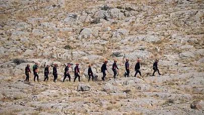 Manisa'da kaybolan amatör dağcı İzmir'de bağ evinde bulundu