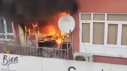 Kocaeli'de daire alevlere teslim oldu : 4 kişi dumandan etkilendi