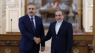 Bakan Fidan, İranlı mevkidaşı Erakçi ile görüştü