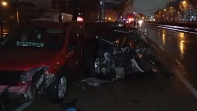 Bursa'da zincirleme kazada 3 kişi yaralandı