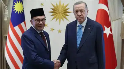 Cumhurbaşkanı Erdoğan, Malezya Başbakanı İbrahim ile telefonda görüştü