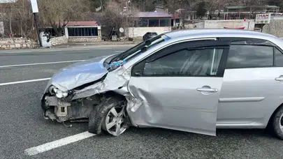 Elazığ-Diyarbakır karayolunda kaza : 1 yaralı