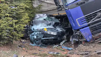 Eskişehir'de feci kaza : Ölü ve yaralılar var