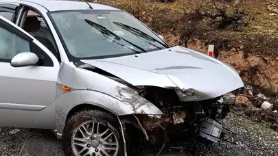 Batman'da yoldan çıkan otomobilin sürücüsü yaralandı