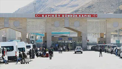 Türkiye-İran sınırında gümrük kapılarına sınırlama getirildi