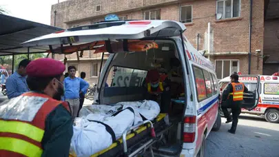 Bombalı saldırıda 2 polis hayatını kaybetti, çok sayıda kişi yaralandı