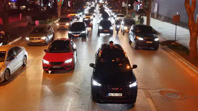 Kadıköy’de sunrooftan çıkan genç drone denetiminden kaçamadı