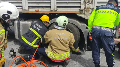 Hatay'da feci iş kazası : Tamir ettiği tırın altında kalan şoför hayatını kaybetti