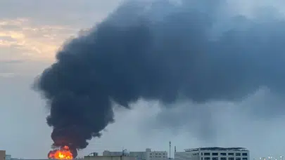 İran'ın saldırıları sürüyor : Bahreyn'de bir tesiste yangın çıktı