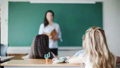 Eğitimde yeni dönem: Sınavlar ve ders kitapları değişiyor!