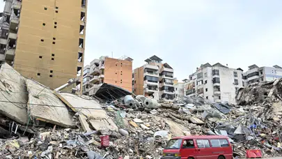 İsrail’in Lübnan’a saldırılarında can kaybı 1368’e yükseldi