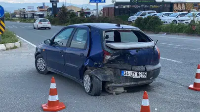 Elazığ'da iki otomobil çarpıştı : 1 kişi yaralandı