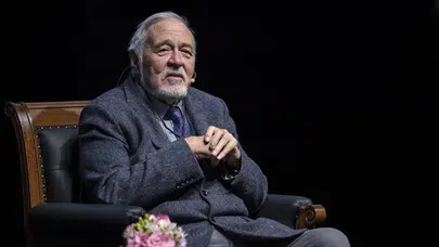 İlber Ortaylı'nın adı Ankara'da caddeye verildi