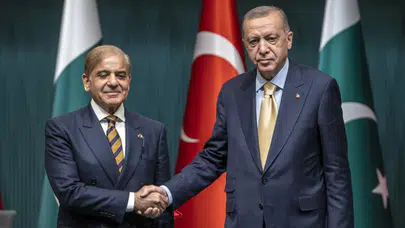Cumhurbaşkanı Erdoğan, Pakistan Başbakanı Şerif ile görüştü