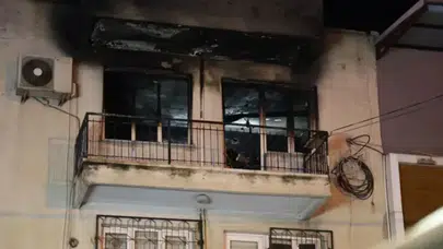 İzmir’de ev yangını: Baba öldü, engelli oğlu entübe