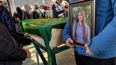 Organlarıyla 5 kişiye hayat veren Tuana Torun son yolculuğuna uğurlandı : Giresun'da hüzünlü veda