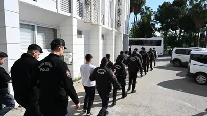 Mersin'de 120 kişiyi dolandıran şebeke çökertildi : 7 tutuklama