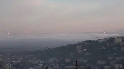 İstanbul Boğazı’nda yoğun sis etkili oldu
