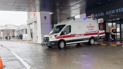 Elazığ'da iş kazası : İnşaat iskelesi çöktü, 4 işçi yaralandı