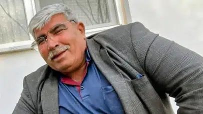 Antalya'da otomobil sürücüsü kalp krizi geçirip hayatını kaybetti