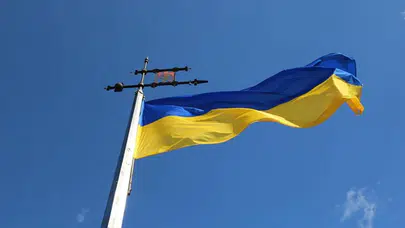 Ukrayna duyurdu : Rusya'nın düzenlediği hava saldırısında 2 kişi öldü, 9 kişi yaralandı