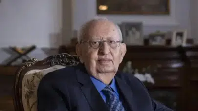 Hüsamettin Cindoruk kimdir, neden öldü? Eski TBMM Başkanı Hüsamettin Cindoruk kaç yaşındaydı, evli miydi?