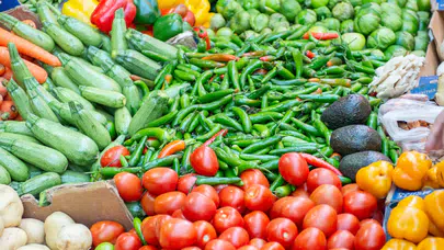 Ticaret Bakanlığı'ndan zincir marketlere ceza : Fahiş fiyat artışına 138,9 milyon TL yaptırım