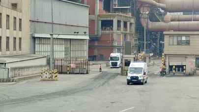 Kocaeli'de fabrikada iş kazası : Yüksekten düşen 4 işçi yaralandı