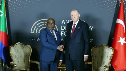 Cumhurbaşkanı Erdoğan, Komorlar Birliği Cumhurbaşkanı Azali ile görüştü