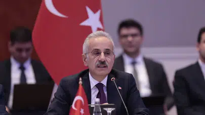 Türkiye , Suriye ve Ürdün arasında ulaştırma iş birliği anlaşması imzalandı