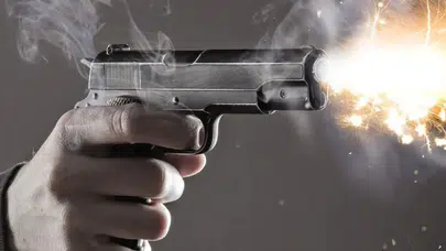 Trabzon bir şahıs önce bıçaklandı sonra hastanede silahla vuruldu