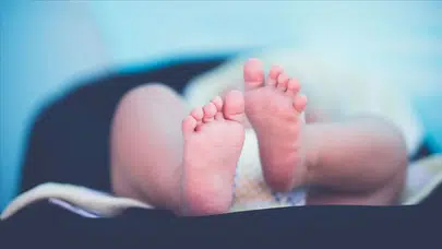 Siirt’te 5 aylık bebek biberonla beslenirken nefessiz kalarak yaşamını yitirdi