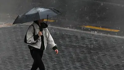 Ankara Valiliği'nden uyarı : Gök gürültülü sağanak geliyor