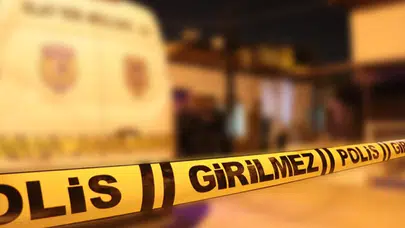 Bağcılar’da 17 yaşındaki saldırgan polisleri bıçakladı : 3 kişi gözaltında