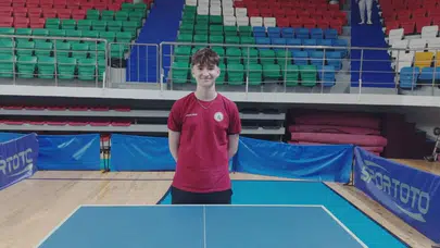 Genç milli sporcu Berk Öztoprak'tan altın madalya : Dünya turu şampiyonu oldu