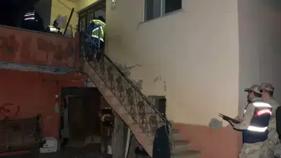 Tartıştığı karısını tabancayla başından vurup, öldürdü