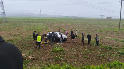 Siirt'te otomobil ve kamyonet çarpıştı: 2 kişi öldü, 3 kişi yaralandı