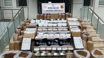 Bursa'da kaçak sigara operasyonunda 2 kişi tutuklandı