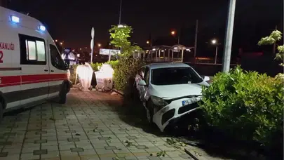 Bursa’da alkollü sürücü kazaya neden oldu : Otomobiller hurdaya döndü