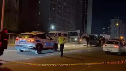 Esenyurt’ta motosiklet kazası : Sürücü hayatını kaybetti, 2 yaralı